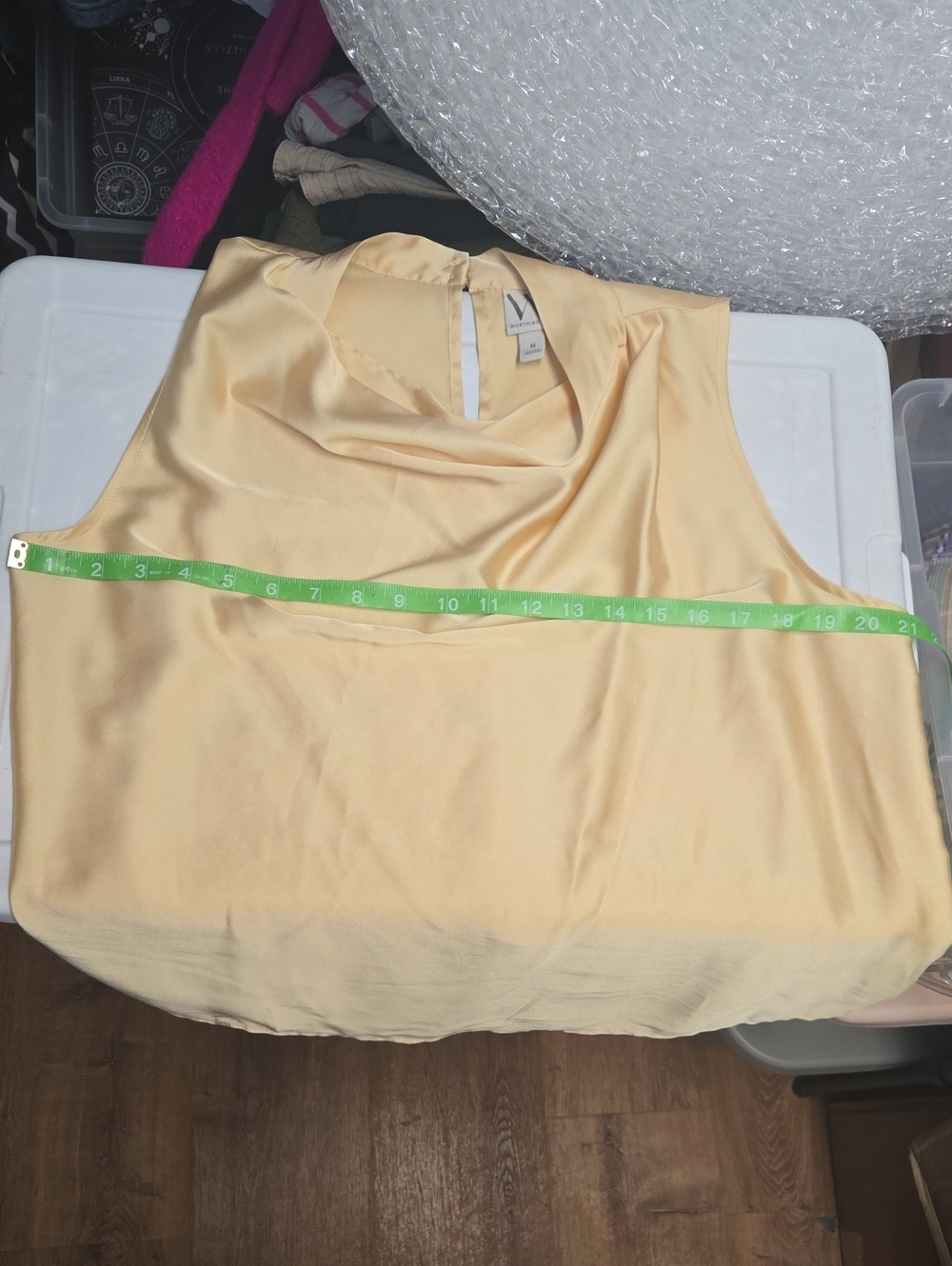 🎄Worthington medium Sleeveless Blouse - Picture 2 of 5